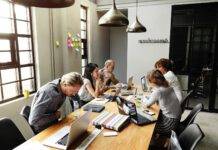 Google Data Studio Dashboard for Marketing, ads and Traction data