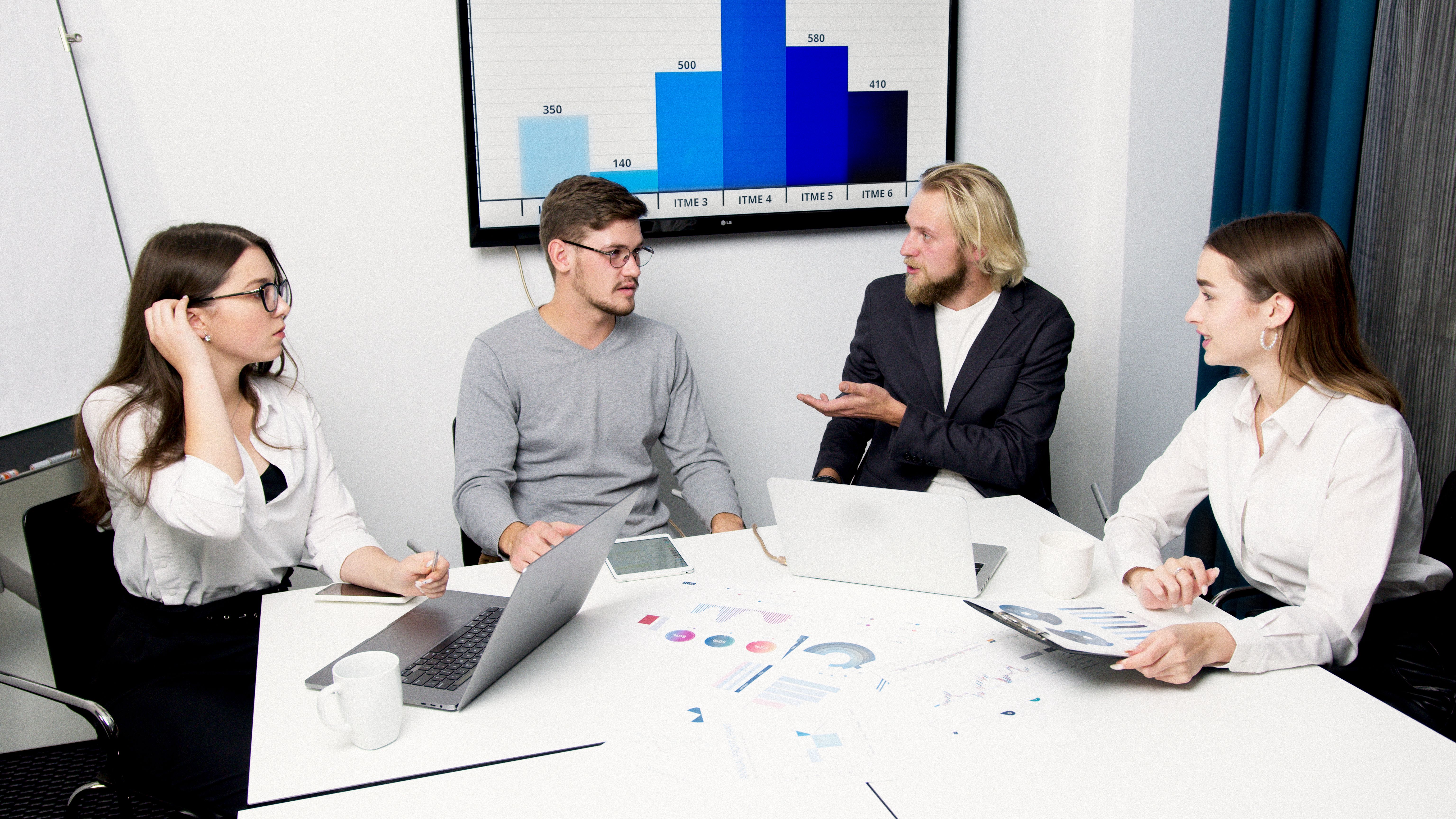 Enable natural language analytics using Snowflake AI for instant business insights.