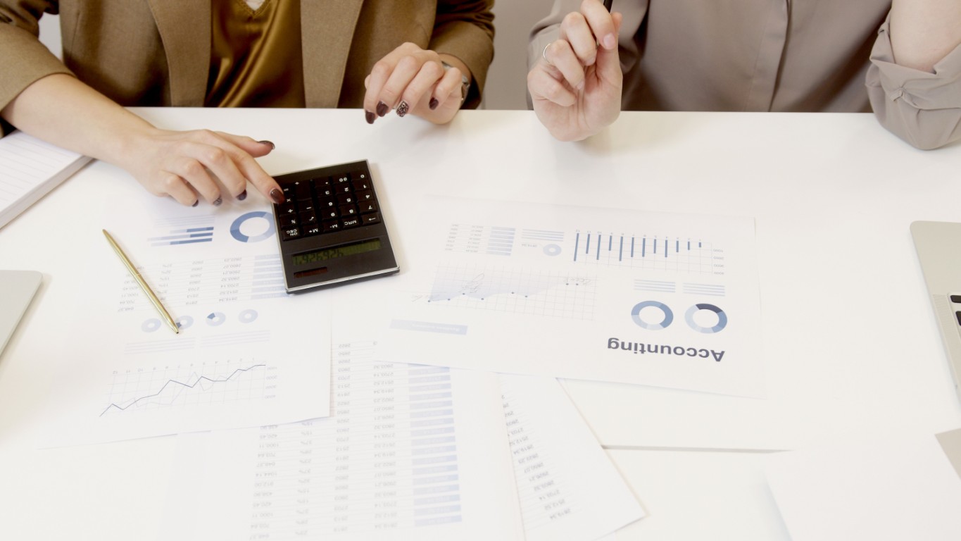 AI for Accounting Firms: How Artificial Intelligence Can Automate Financial Work, Strengthen Advisory Services and Accelerate Growth