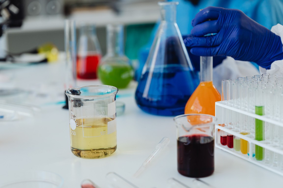 AI for Chemical Companies: How Artificial Intelligence Can Optimize Production, Improve Quality and Strengthen Chemical Operations