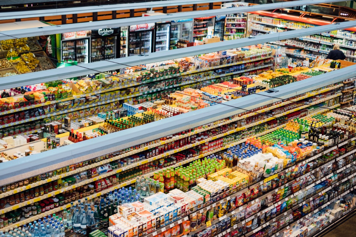 AI for FMCG Manufacturers: How Artificial Intelligence Can Improve Production, Reduce Waste and Optimize Supply Chains