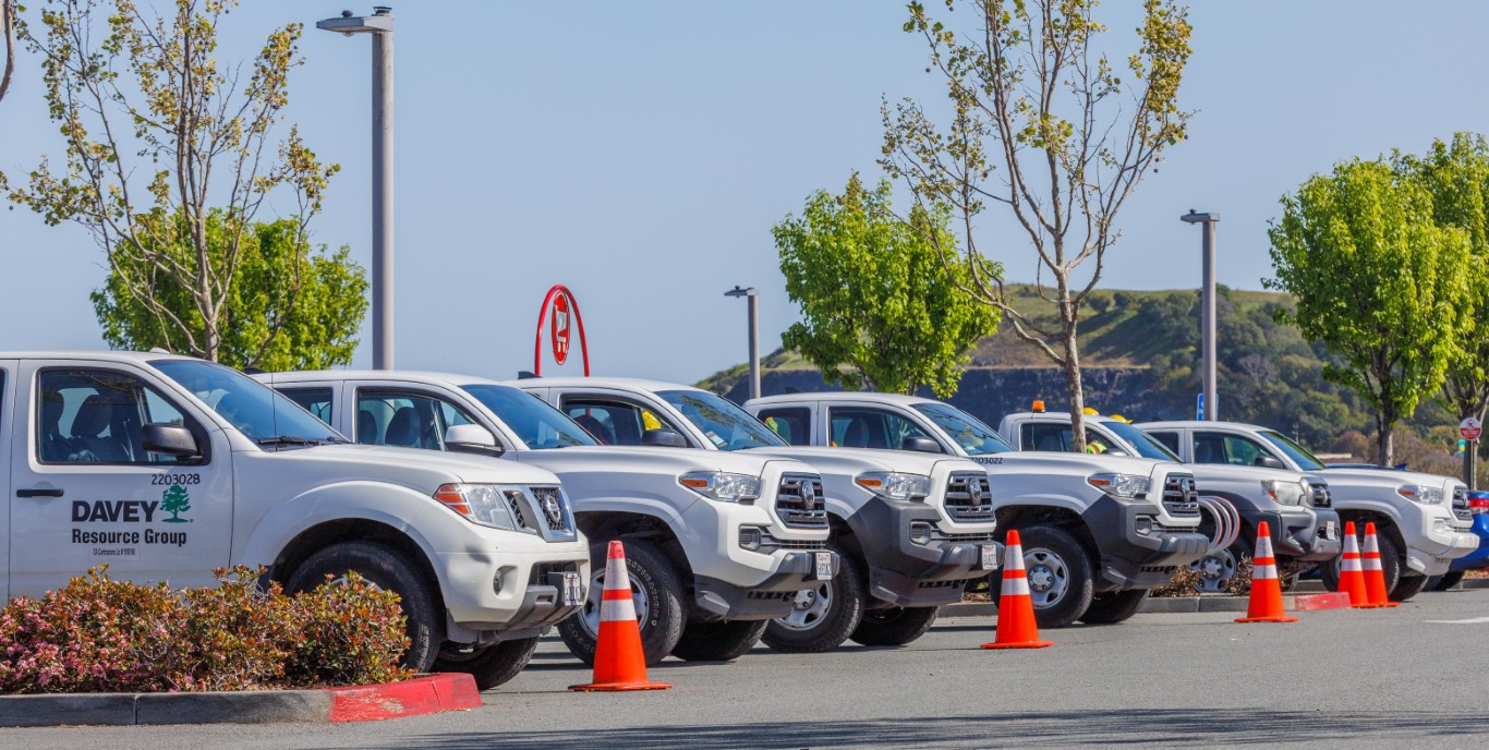 AI for Fleet Management Companies: How Artificial Intelligence Can Optimize Vehicles, Reduce Operating Costs and Improve Fleet Performance