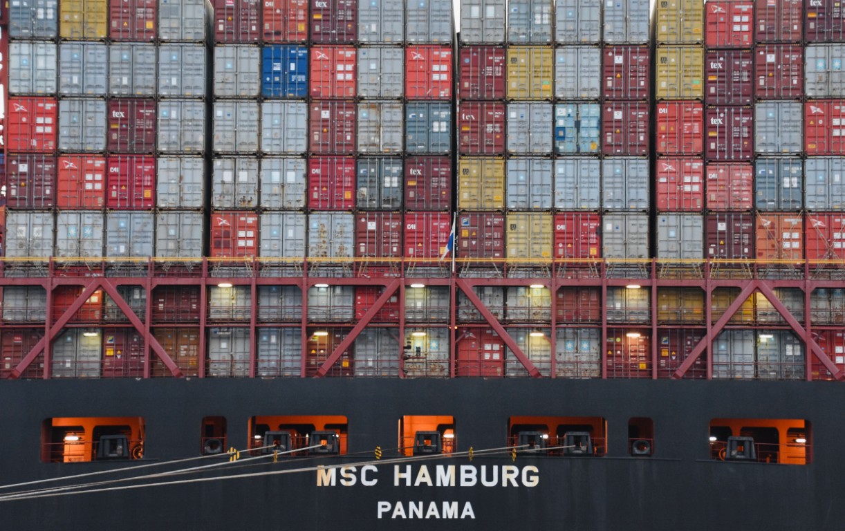 AI for Shipping Companies: How Artificial Intelligence Can Optimize Voyages, Reduce Fuel Costs and Improve Maritime Operations