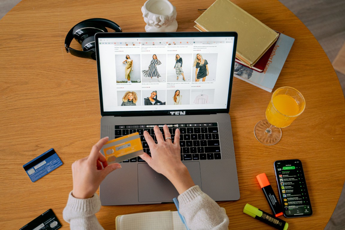 AI for B2B Marketplaces: How Artificial Intelligence Can Match Buyers and Suppliers, Increase Transactions and Grow Revenue