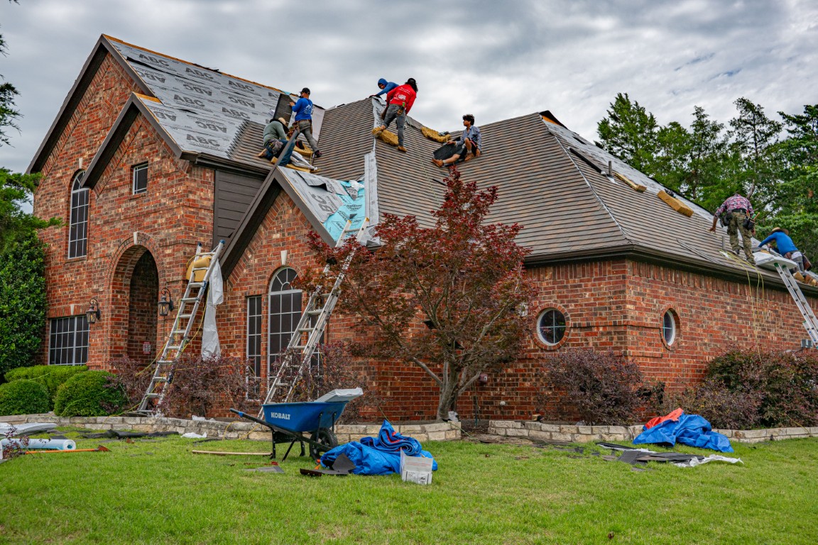 AI for Roofing Companies: How Artificial Intelligence Can Improve Inspections, Project Efficiency and Profitability