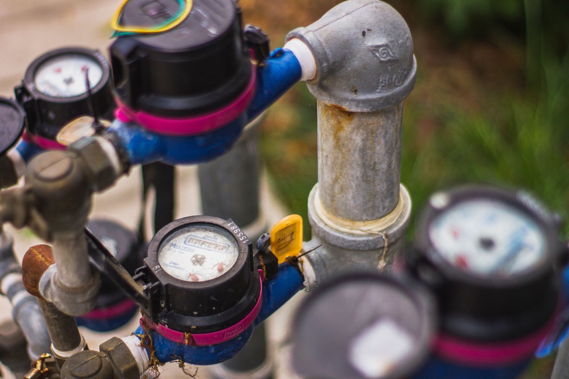 AI for Plumbing Companies: How Artificial Intelligence Can Optimize Field Service, Reduce Costs and Increase Customer Satisfaction